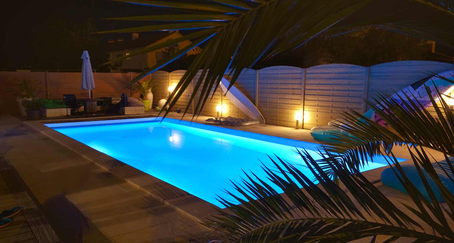 Presupuesto online para instalar sistema de iluminación de piscinas - Piscinator Presupuesto online para instalar sistema de iluminación de piscinas